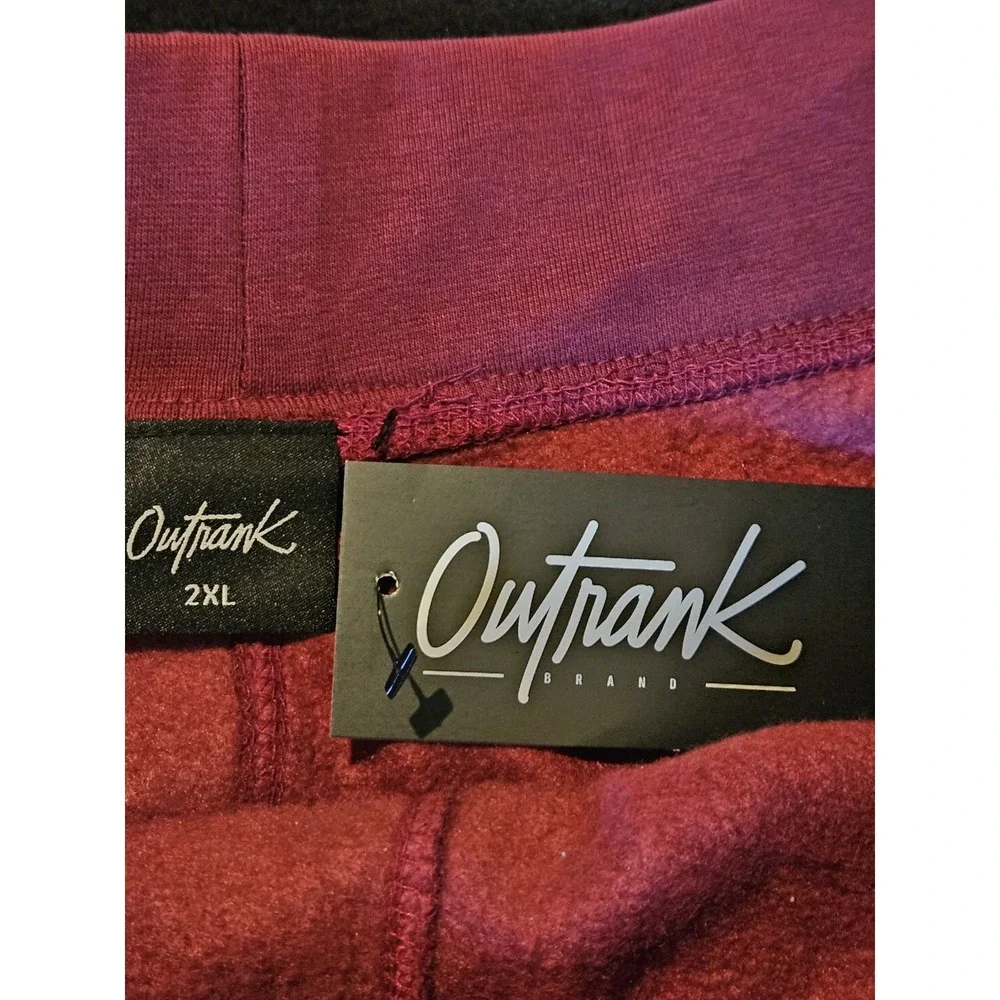 OUTRANK burgundy pay